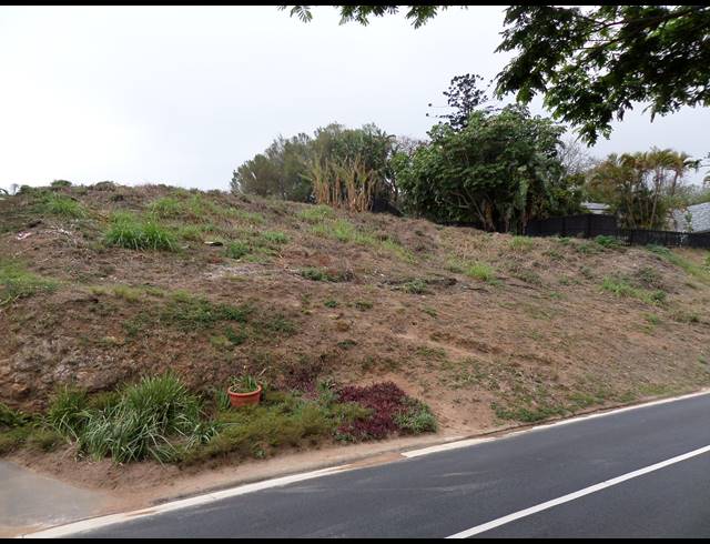 1,800M² VACANT LAND FOR SALE IN COWIES HILL